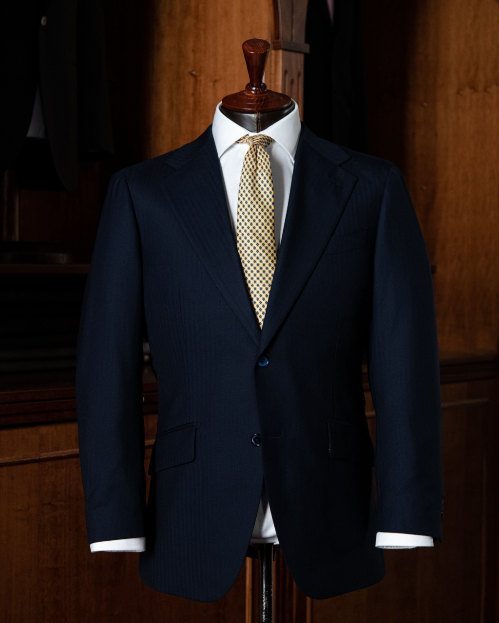 Giotto Dark Blue Herringbone Suit