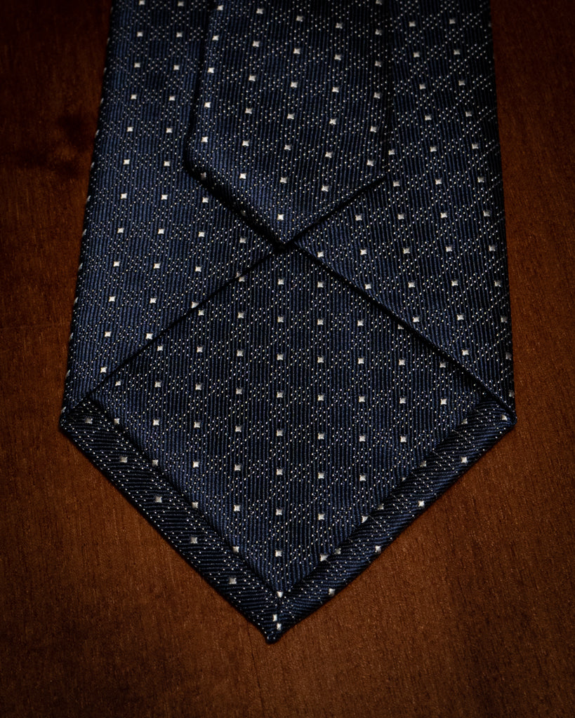 Cravatta Agostino Blu Scuro con Fantasia