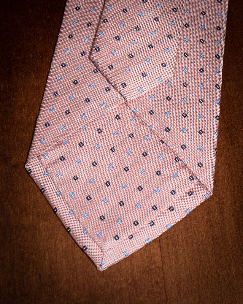 Cravatta Agostino Rosa Chiaro con Quadri