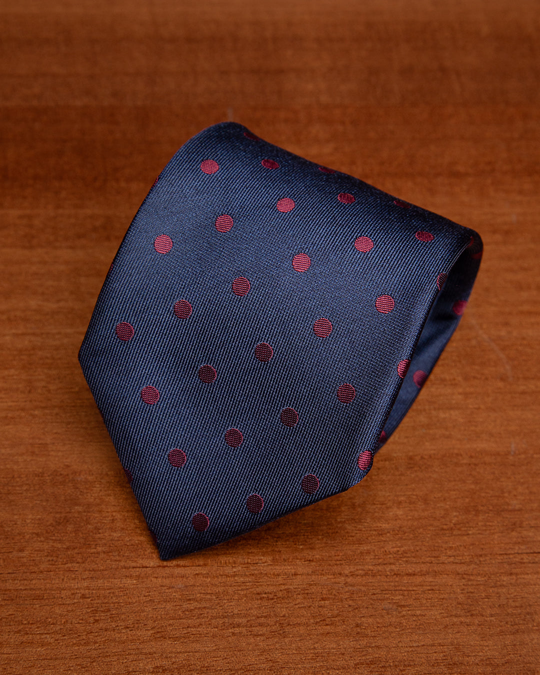 Cravatta Blu Notte con Pois Bordeaux