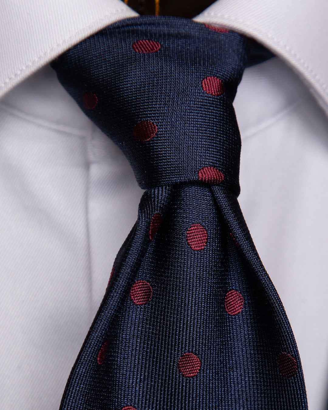 Cravatta Blu Notte con Pois Bordeaux