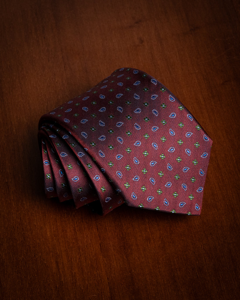 #color_Bordeaux con Paisley Lavanda e Fiorellini Verdi