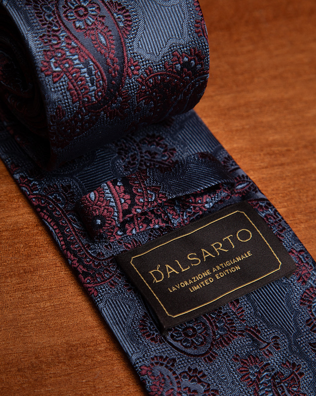 Blue Damask Tie with Red Paisley Pattern in Silk