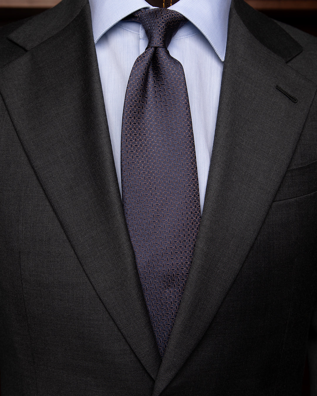 Cravatta Jacquard Blu Notte Con Motivo Ellittico Marrone Caffè