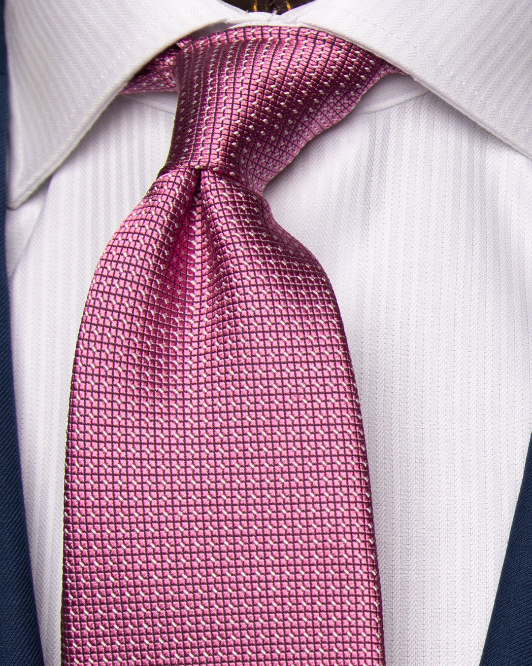 Cyclamen Pink Jacquard Tie with Geometric Micro-Motif