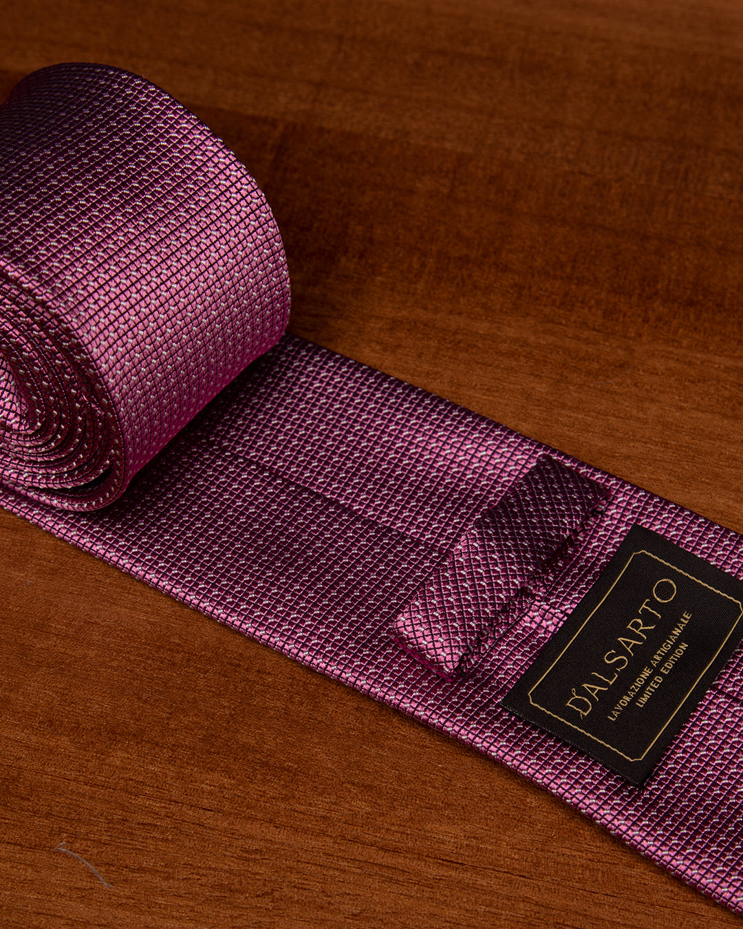 Cyclamen Pink Jacquard Tie with Geometric Micro-Motif