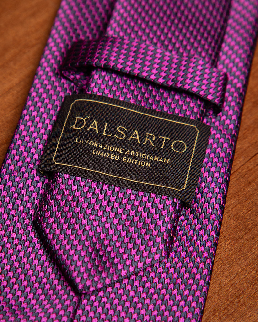 Cravatta Microfantasia Viola