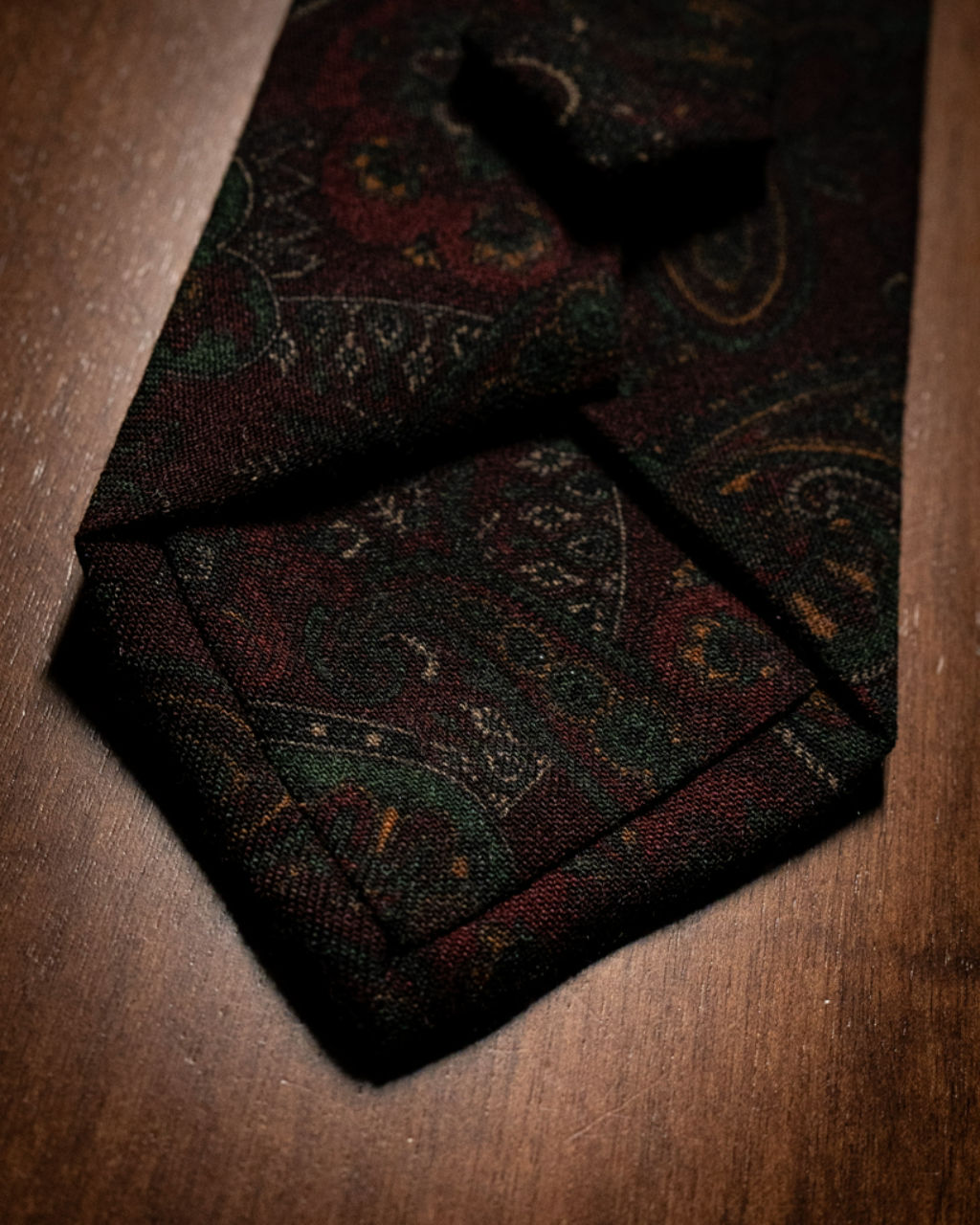 Cravatta Agostino Bordeaux con Fantasia Floreale