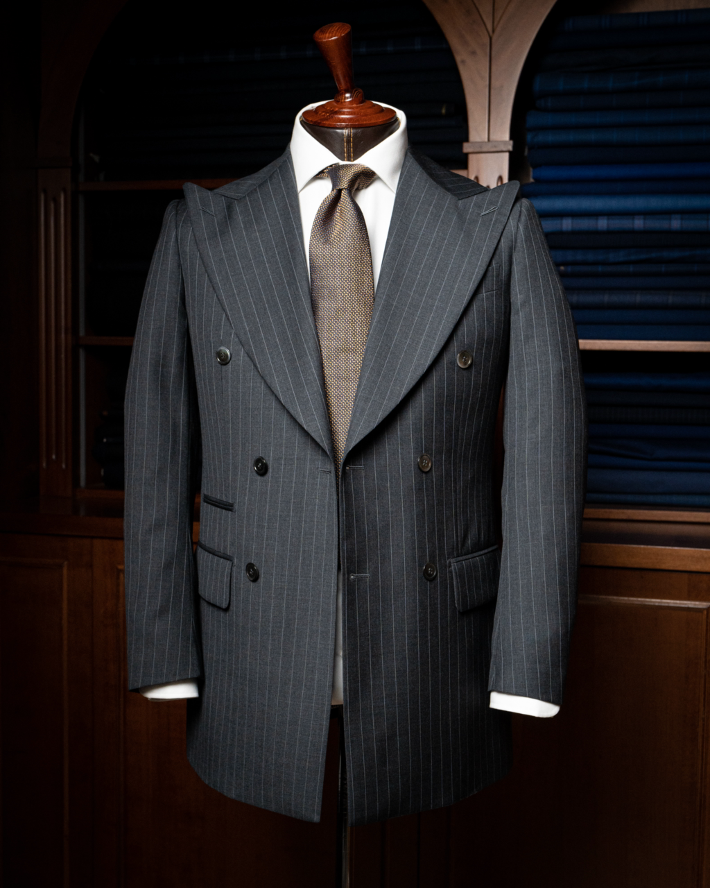 Ash Gray Pinstripe Grinta Suit