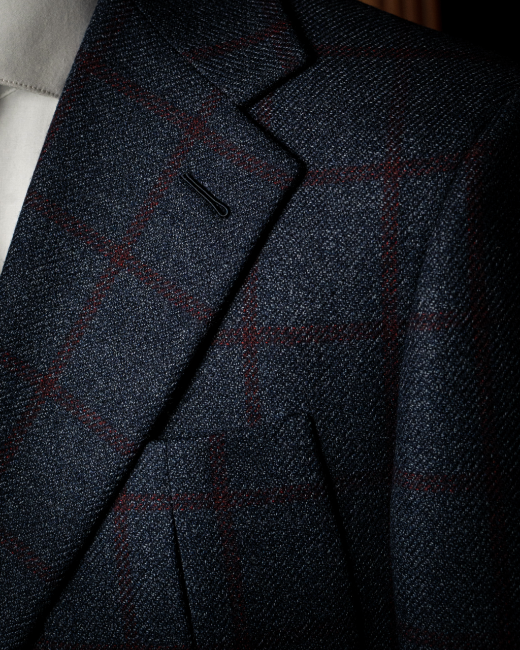 Giacca Casual Blu con Quadri Rossi