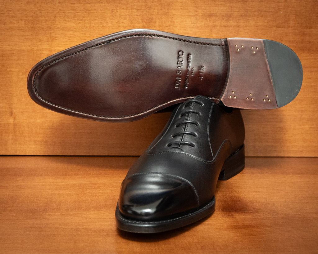 Polished Toe Oxford Shoe