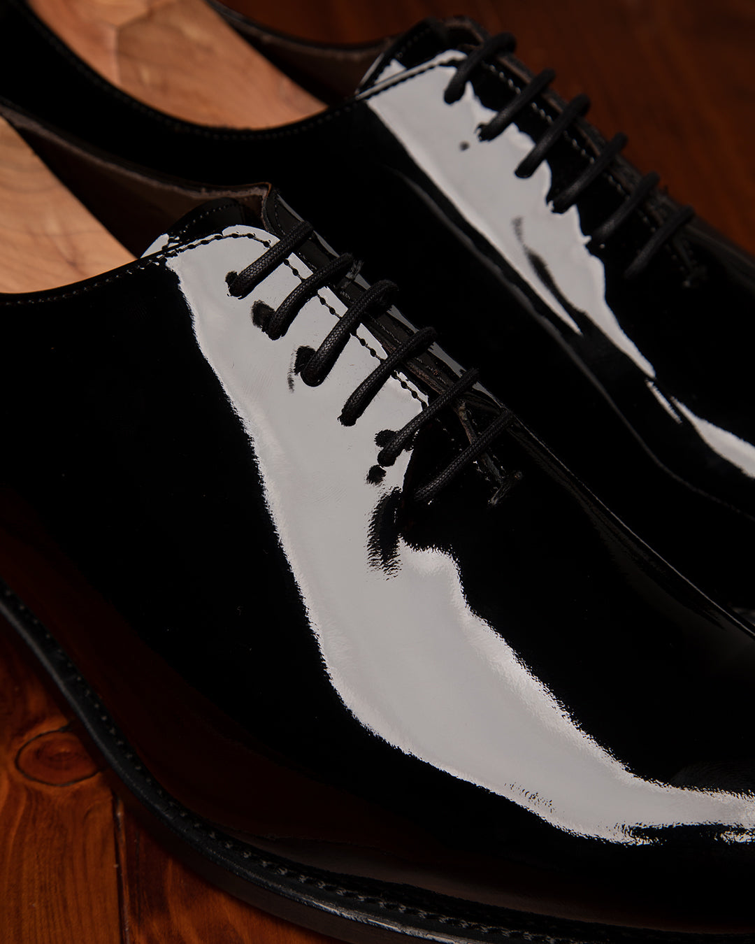 One Piece Shiny Black Shoes