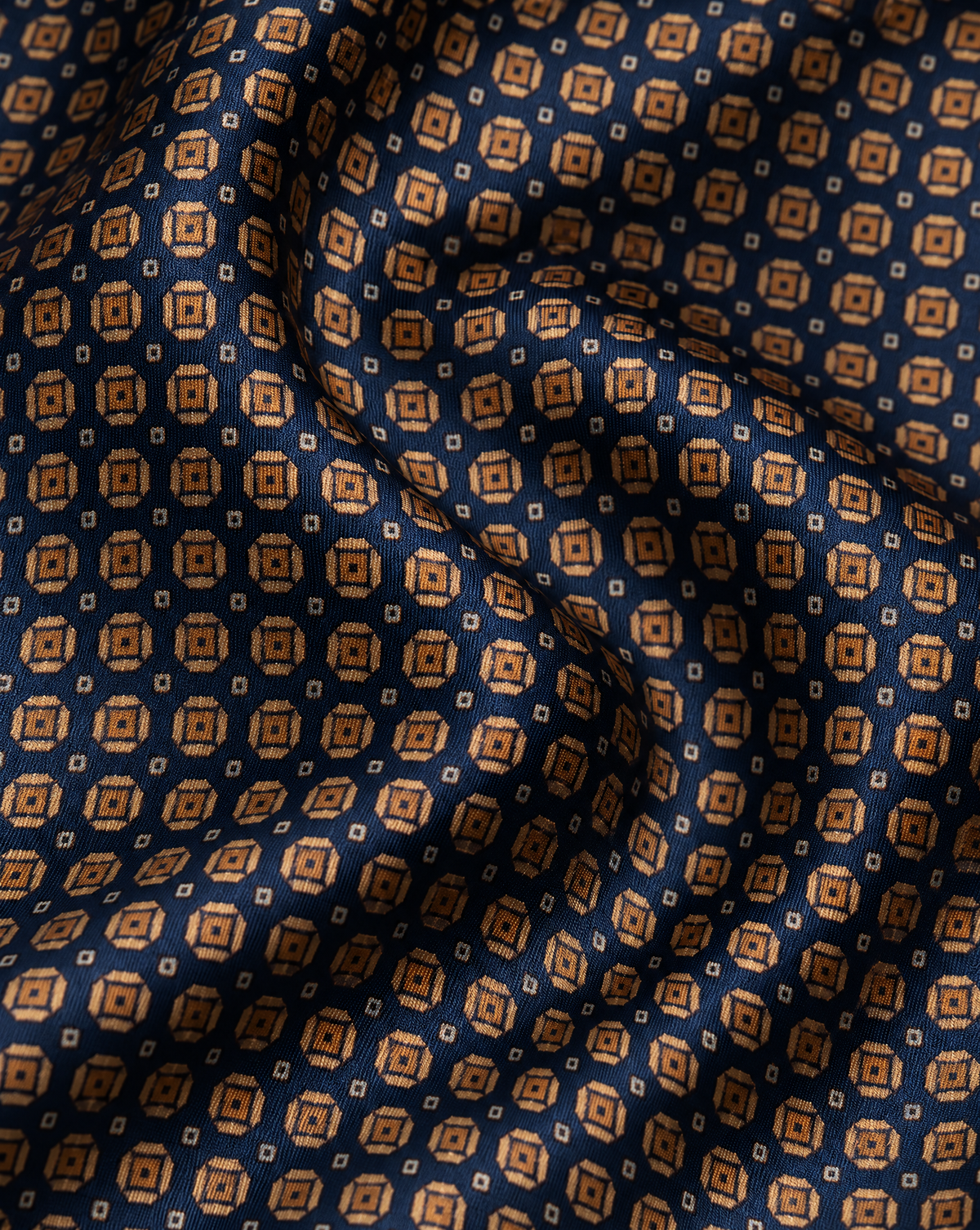 Cravatta Blu con Micro Motivo Greco Bronzo
